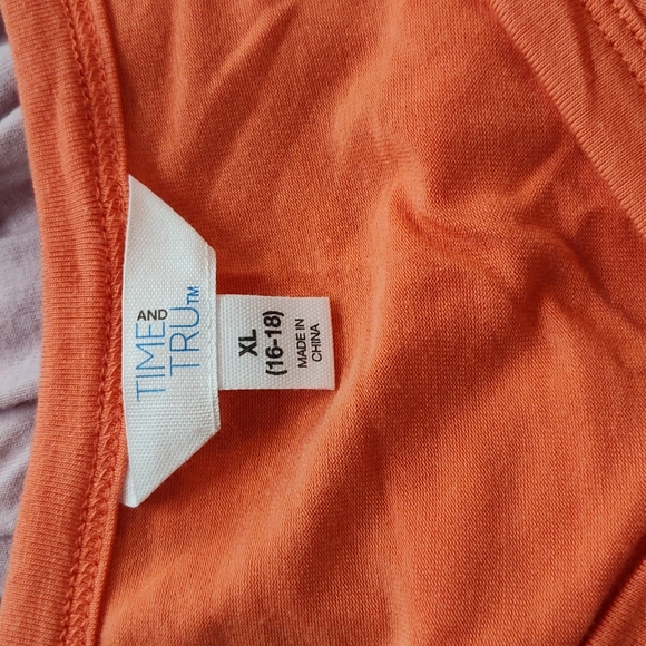 Time and tru top - Picture 5 of 5